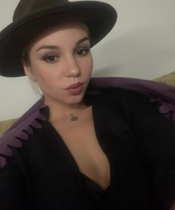 Оксануська, 19 лет, 3 размер груди